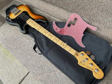 FENDER PRECISION BASS 1979