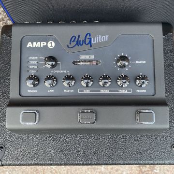 BLUGUITAR AMP1 IRIDIUM EDITION W/NANOCAB