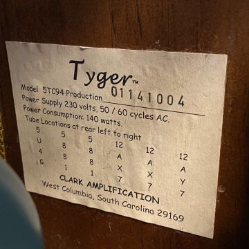 CLARK TYGER 3x10 COMBO w/ATTENUATOR & FLIGHT CASE