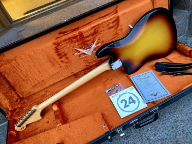 FENDER CUSTOM SHOP BASS VI 2009