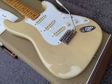 FENDER AMERICAN VINTAGE II 1957 STRATOCASTER 2022