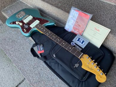 FENDER AMERICAN PROFESSIONAL CLASSIC JAZZMASTER, Faded Sherwood Green Metallic