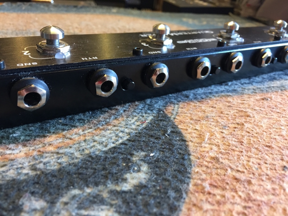 THE GIGRIG QUARTERMASTER QMX 6 Kitarapaja