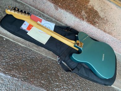 FENDER AMERICAN PROFESSIONAL CLASSIC TELECASTER, Faded Sherwood Green Metallic