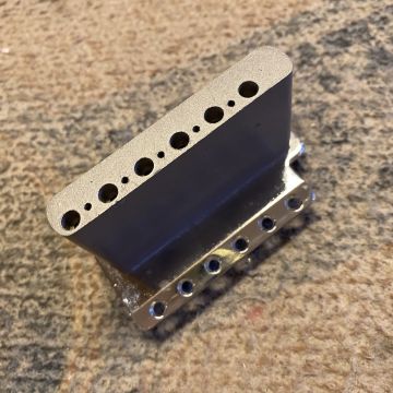 FENDER AMERICAN VINTAGE STRAT BRIDGE