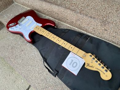 FENDER 70´s STRATOCASTER JAPAN 2010