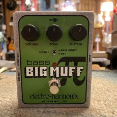 ELECTRO HARMONICS BIG MUFF PI BASS