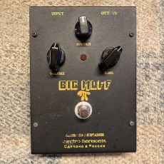 ELECTRO-HARMONIX BIG MUFF V8