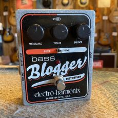 ELECTRO-HARMONIX BASS BLOGGER DISTORTION