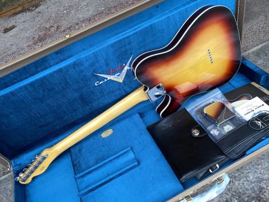 FENDER VINTAGE CUSTOM 1959 TELECASTER CUSTOM NOS, Chocolate 3-Tone Sunburst
