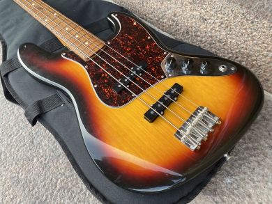 FENDER CLASSIC SERIES 60´S JAZZ BASS 2003