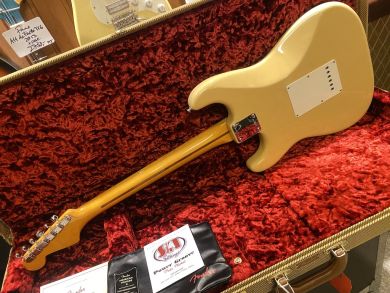 FENDER AMERICAN VINTAGE II 1957 STRATOCASTER 2024