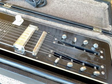 MALMSTRÖM 8-STRING ONNI GIDEON LAP STEEL