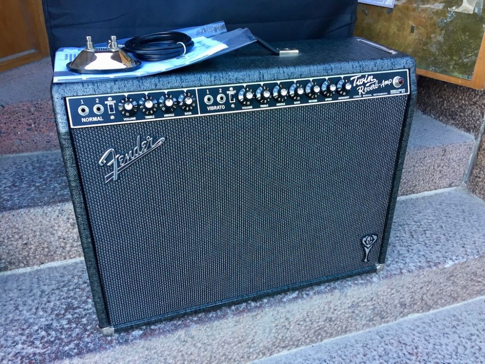 FENDER GEORGE BENSON TWIN REVERB-AMP 2015 - Kitarapaja