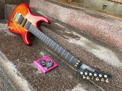 MODULUS BLACK KNIFE 1990