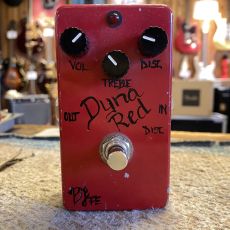 BJFE DYNA RED DISTORTION