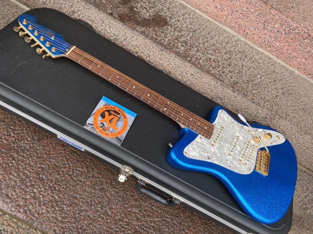 MATTI NEVALAINEN FINNISH GUITAR WORKS FLYING FINN CUSTOM Kitarapaja