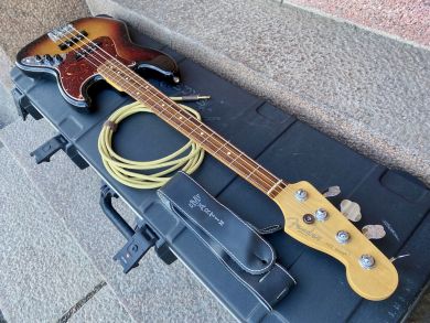 FENDER AMERICAN STANDARD JAZZ BASS 2008