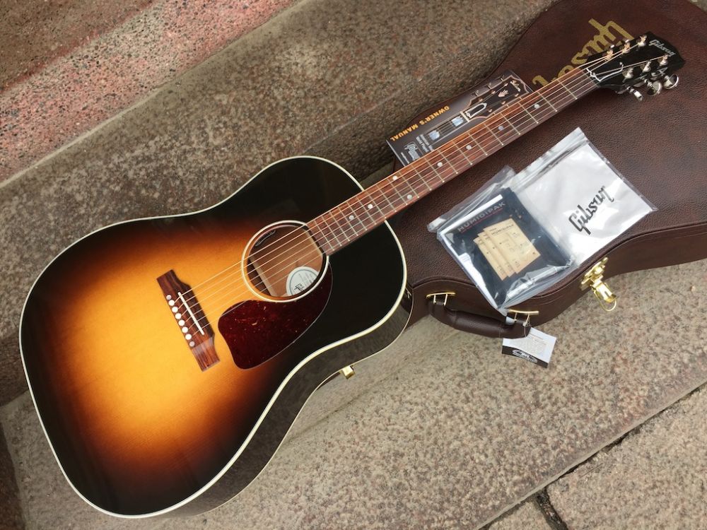 Gibson J 45 Standard Kitarapaja