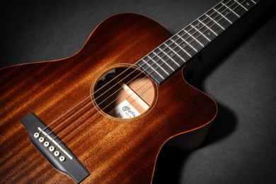 MARTIN 000CJR-E STREETMASTER Y25  