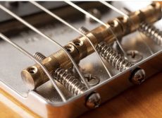 MUSIC CITY BRIDGE GROOVE MASTER SADDLES, Aged Brass