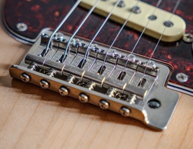 MUSIC CITY BRIDGE GROOVE MASTER SADDLES FOR STRAT, Polished