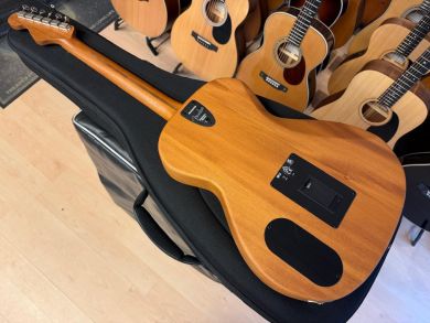 FENDER HIGHWAY SERIES™ PARLOR 2023 Oulu