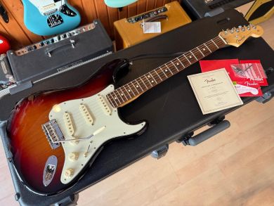 FENDER AMERICAN PROFESSIONAL STRATOCASTER 2017 Oulu