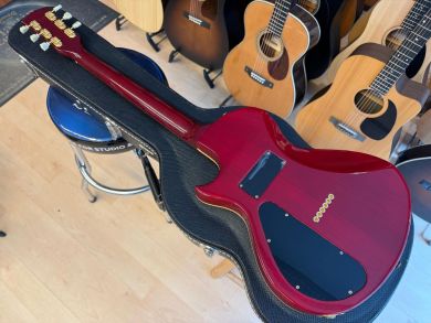 GIBSON BLUES HAWK 1996 Oulu