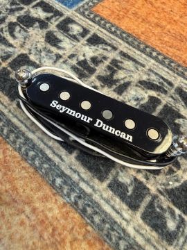 SEYMOUR DUNCAN SSL-6 CUSTOM FLAT STRAT Oulu