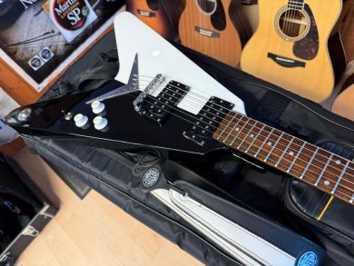 DEAN MICHAEL SCHENKER STANDARD Oulu