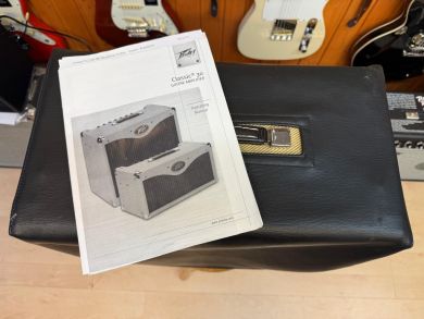 PEAVEY CLASSIC 30 COMBO Oulu