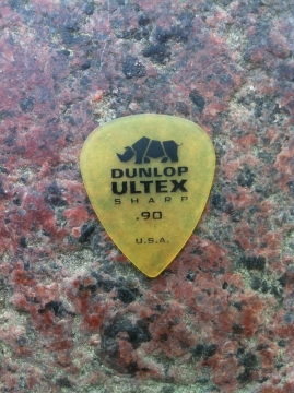 DUNLOP ULTEX SHARP 0.9mm