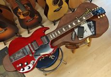 GIBSON SG STANDARD ´61 MAESTRO VIBROLA, Vintage Cherry Oulu